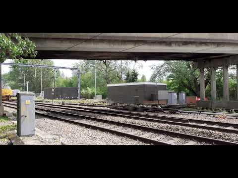 (37402 Stephen Middlemore) Passing Crown Point Norwich