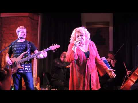 Věra Špinarová - Nech mě hádat - Ostrava Parník 18.12.2013