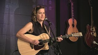 Susan Werner - Did Trouble Me - Live at McCabe&#39;s