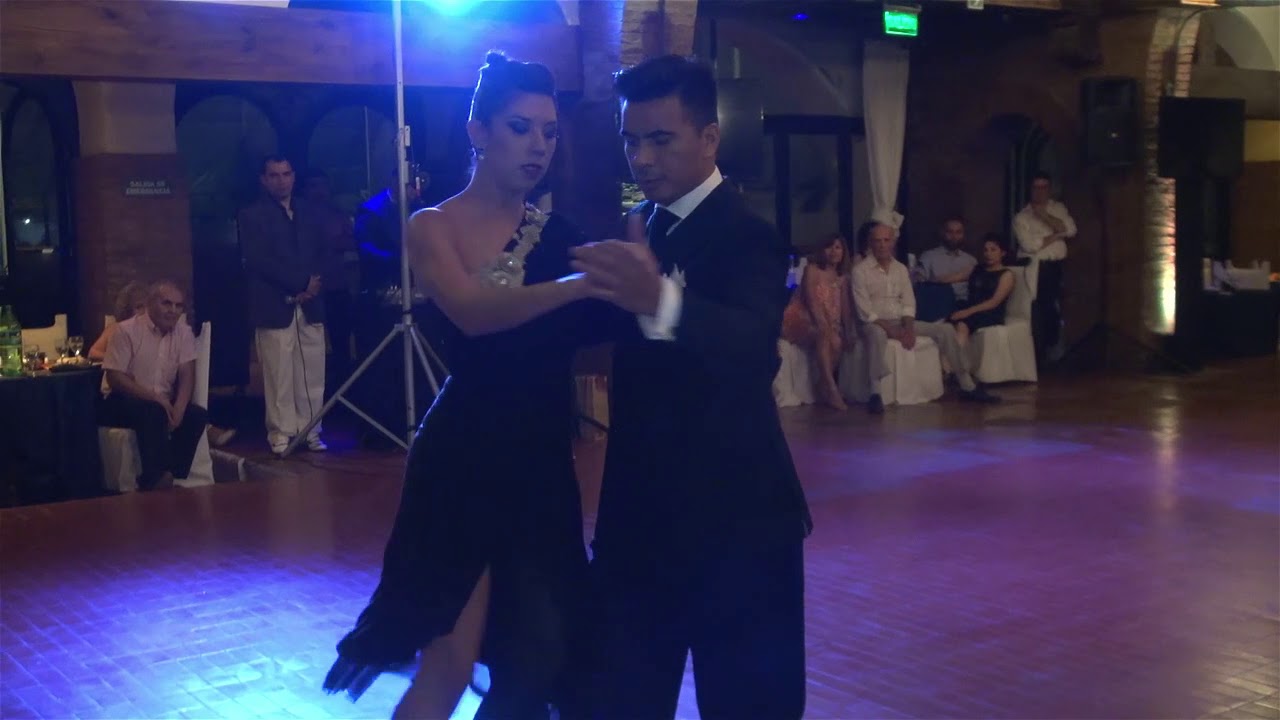 Roxana Suarez - Sebastian Achaval - Chique - Tango
