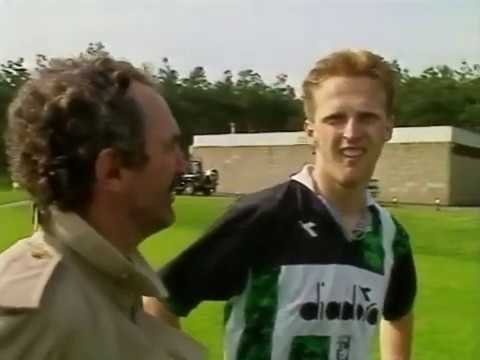 1 tegen 1: John Van den Brom vs Edward Sturing