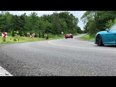 Lexus LFA - Brutal V10 EXHAUST Sound!!