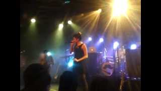 Deluxe - Mister Chicken live