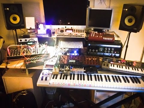 Tunç Çakır - Ssg #vcm #istanbul #wicrecordings #liveelectronics #liverecording #synthesizer