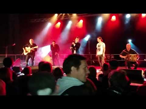 Denez Prigent Ar vreudeur Guichen Krismenn Alem e Kapusined e Brest evit 40 vloaz skol Diwan Brest