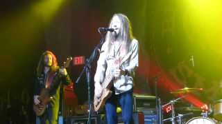 Blackberry Smoke - Shakin' Hands With The Holy Ghost