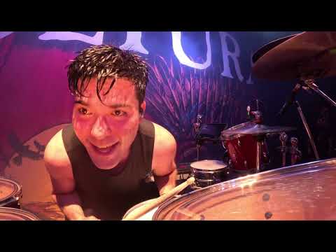 Greyson Nekrutman, baterista do Sepultura, divulga vídeo de "Inner
Self" em Buenos Aires