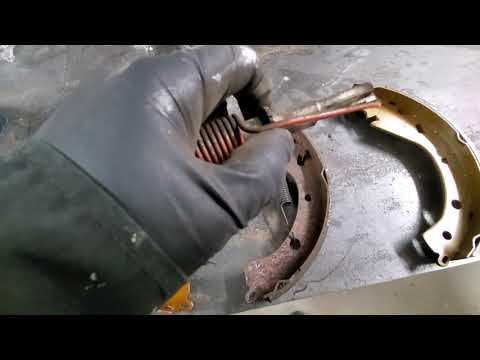 Pontiac Vibe Toyota Matrix Rear Drum Brakes replacement