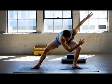 10 Min Power Yoga VITALITY + ENERGY l Flow & Go Series