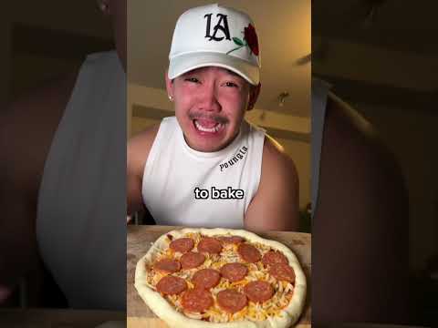 500 Calorie STUFFED CRUST PIZZA🍕 (Fitness Recipe)