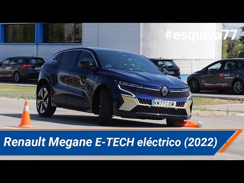 Renault Megane E-TECH eléctrico (2022) – Maniobra de esquiva (moose test) y eslalon | km77.com