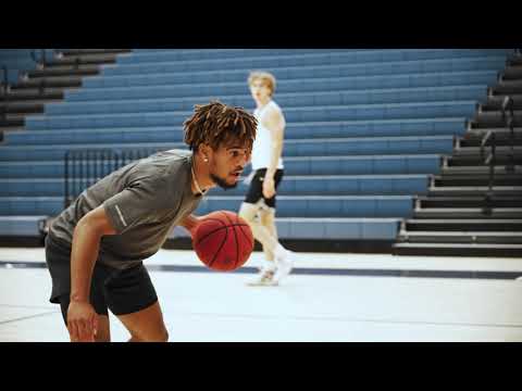 Zion Swader and Mathew Schneider put in some off-season work 🏀