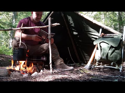 Setting up a Bushcraft Camp and Making Pemmican Stew (Rubaboo).