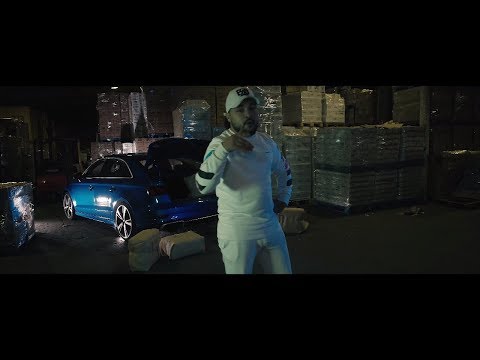 Dika (ft. Kalif Hardcore) - La rue en direct (Clip Officiel)