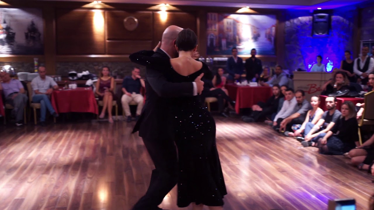 Alper Ergökmen & Selen Sürek / Rebeldia - 1/5