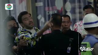 Download lagu Reza Murka!! Adiknya Terluka Dipukul Orang Karena Serempetan Mobil!! | D'ACADEMY 5 AUDITION mp3