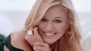 kelly clarkson empty handed NEW