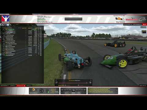 iRacing | Leaders crash so I can take the win.