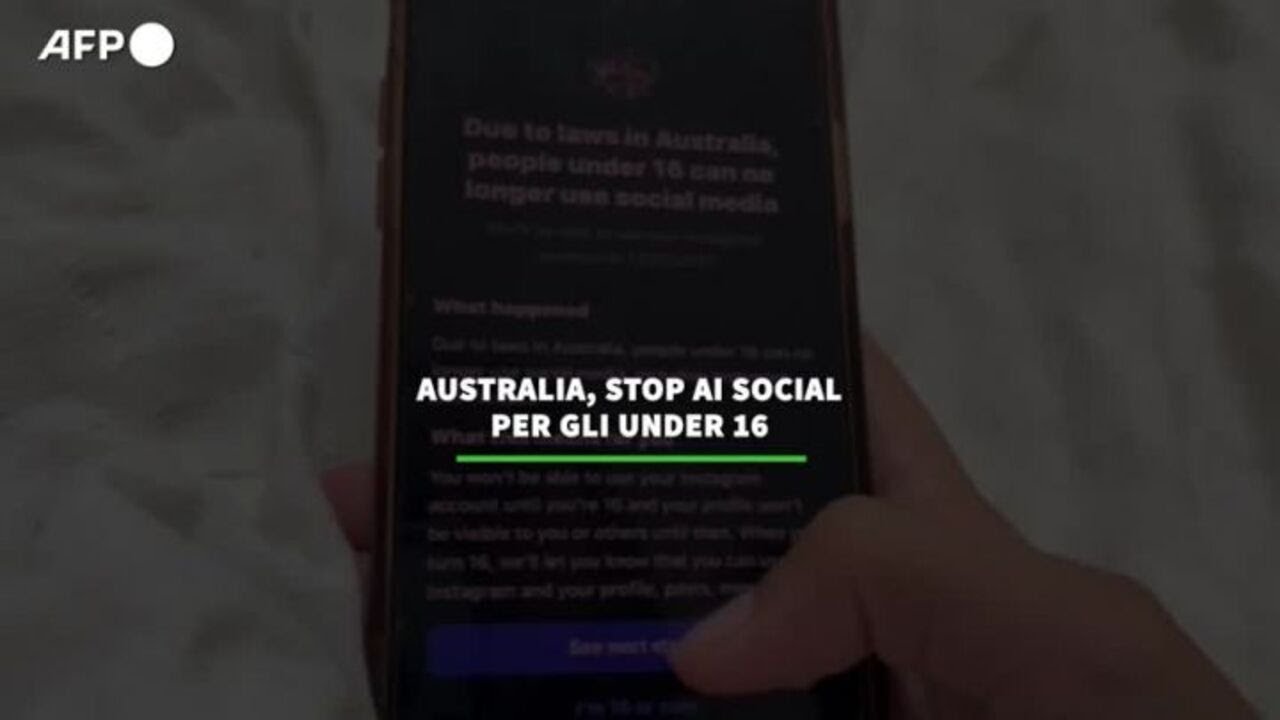 Australia, stop ai social per gli under 16