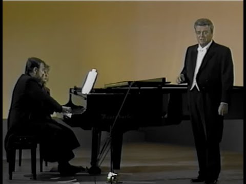 Hermann Prey sings Schubert Lieder - Live, 1982