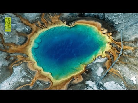 Bilderübergabe durch Dr. Georg Gerster - The Global Fine Art GmbH