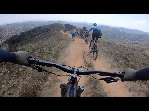 Pedal LINDÍSSIMO de E-MTB por Campos do Jordão (Specialized Days 2019 - Dia 3)