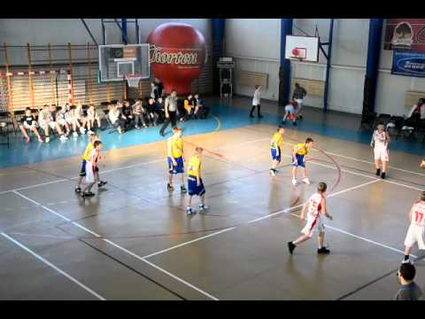 UKS NENUFAR 5 EŁK - BC HITO KOTHLA JARVE - Turniej 5 Narodów rocz.2000 Białystok 2012