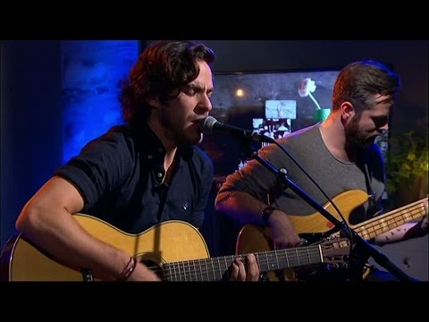 Jack Savoretti - Back where I belong (Live) - Malou Efter tio (TV4)