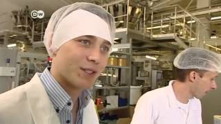 preview picture of video 'Family Business - Alb-Gold Rolls out the Pasta | Made in Germany'