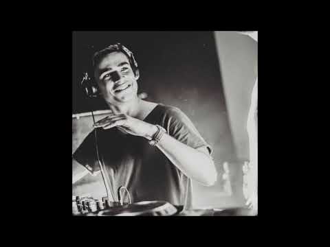 John Digweed - Transitions (Javi Row Guest Mix)