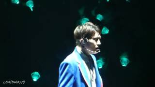 [FANCAM] Onew singing intro &quot;Kimi no sei de&quot; - SHINee World JAT &quot;FIVE&quot; 2017