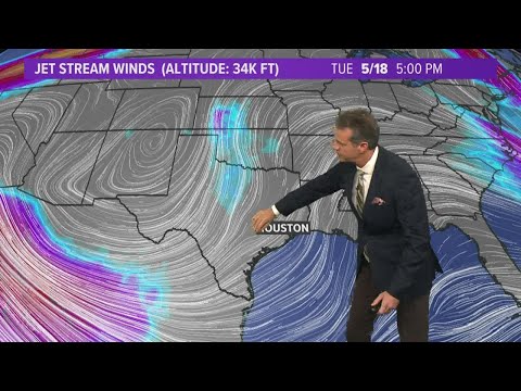 image-What month does Houston get the most rain?