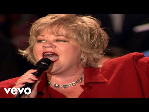 Bill & Gloria Gaither - Hope of the Ages [Live] ft. Tanya Goodman Sykes