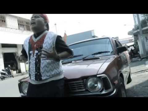 Sundanis   Terima kasih ibu (Official Bandung Juara)