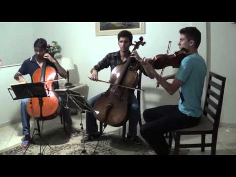 CCB Hino 18 - É Jesus meu refúgio - Trio de Cordas Hinario n° 5
