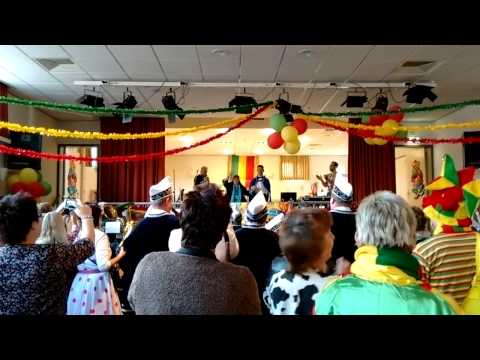 Receptie Oelewappers 2015 - Uitkomen Prinses Debbi