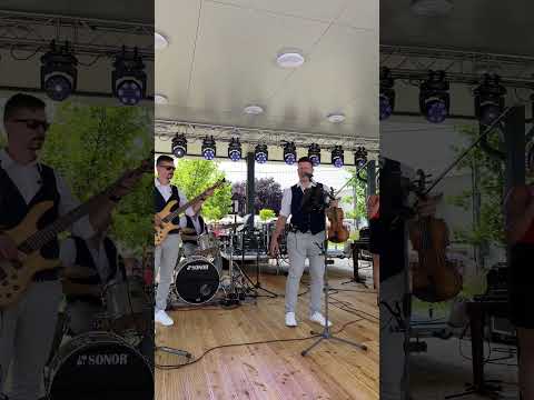 Huncúti - naživo z koncertu - Babylon (Karel Gott / Boney M.) - cover #shorts