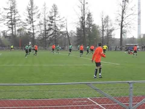 Olza Godów   LKS Skrbeńsko 17 04 2011 Fragment meczu cz2