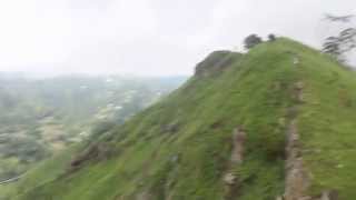 preview picture of video 'Little Adam's Peak in Ella (Sri Lanka) - Video 4'