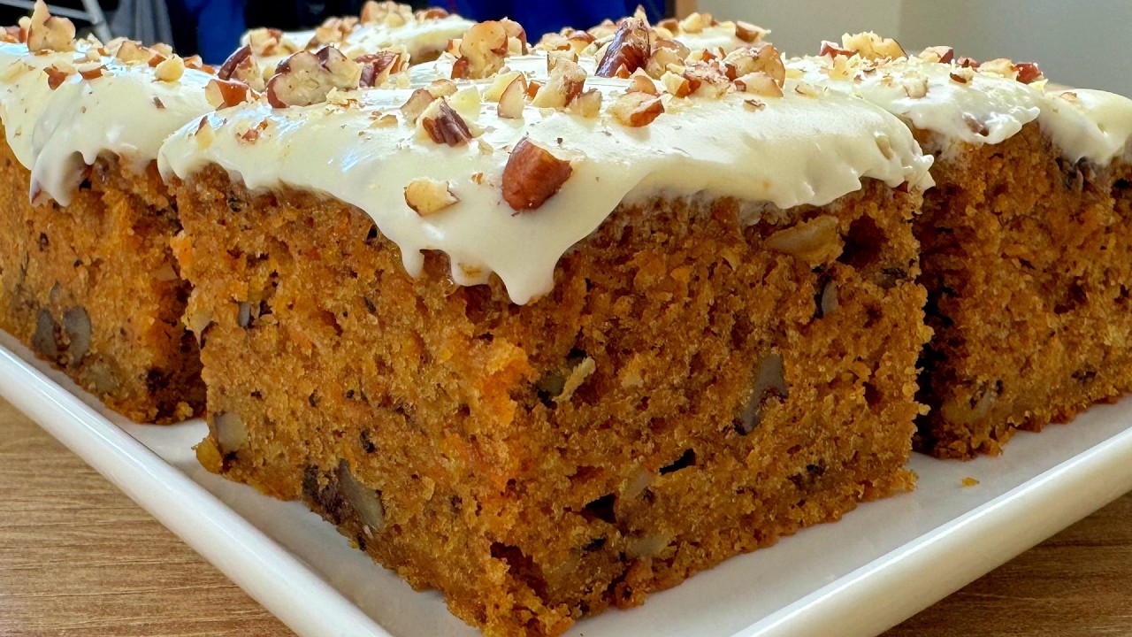 Moist Carrot cake recipe, Simple and Quick - You will make this every day! Breakfast cake recipe