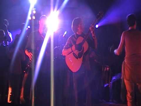 Ampouailh et Kerlenn Pondi à la fête de la Samhain à la brasserie Lancelot Laridé gavotte 005