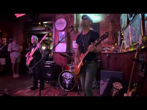 3-Dudley Taft Band/“Cosmic Radio”