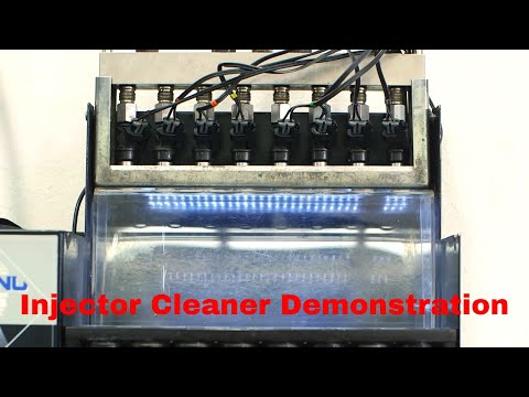 Lucas Deep Clean Fuel System Cleaner Injector Cleaner Demonstration.
