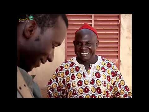 [Film] F009 - Cour Commune 1 by Adama Roamba