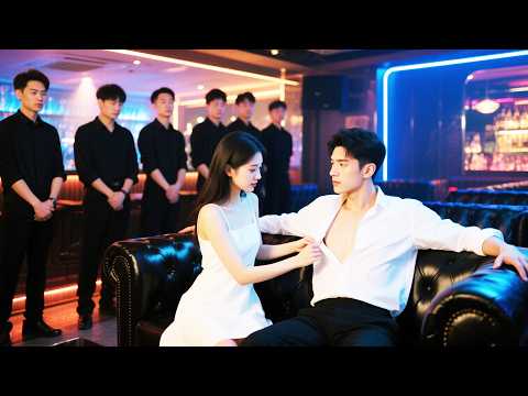 Gadis miskin jadi kekasih CEO kejam demi biaya obat, tapi malah dimanja!