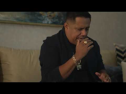 Los Del Charco - Tengo Que Regresar (video oficial)