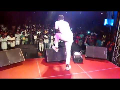 Live performance by EDi B on Stonebwoy Riddim