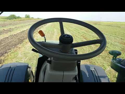 John Deere 7230r and Gaspardo . GPS starfire 6000
