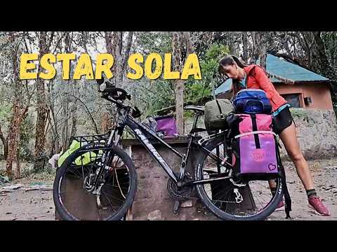 Viajar sola en bicicleta: ¿Pesa la soledad?