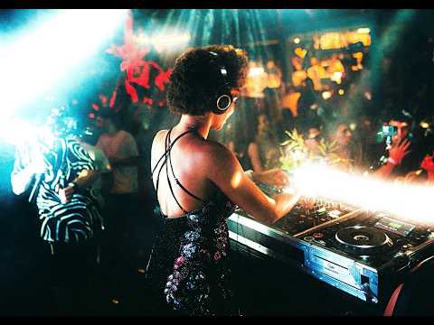 🔥 DJ Julia Ogun Live at Dots Bay House, Sri Lanka | House & Tech House Party Set 🔥